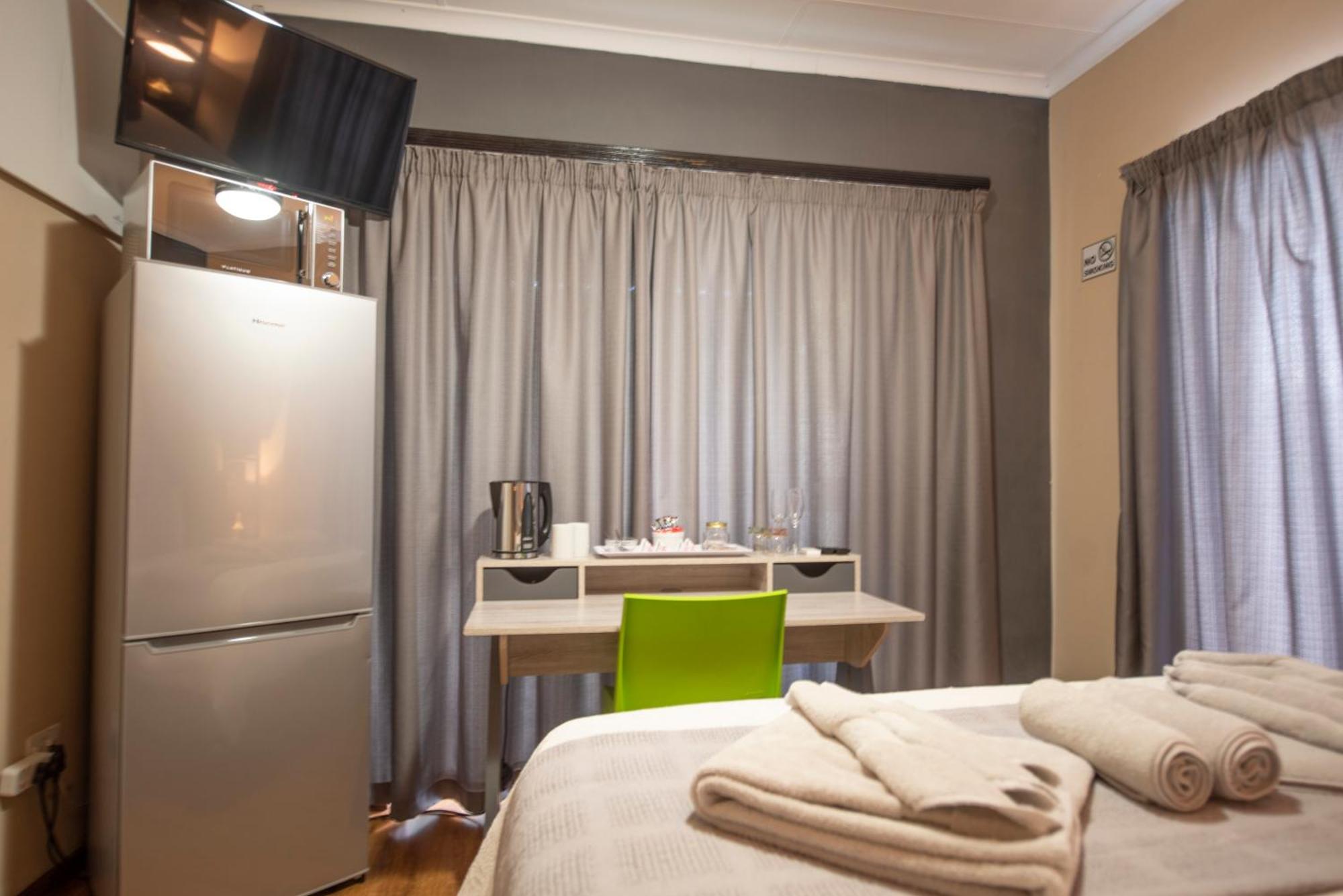 Meadowbrook Guesthouse Pretoria-Noord Extérieur photo